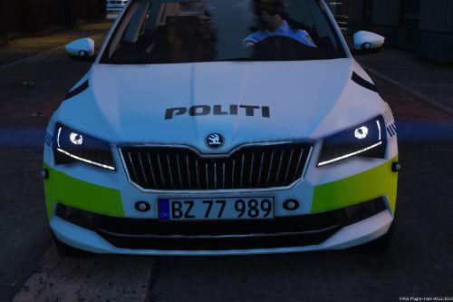 2016 Skoda Superb Combi: Danish Police